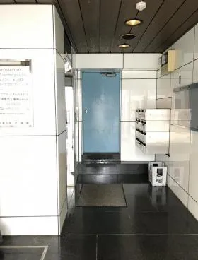 アーベイン青葉台ビルの外観