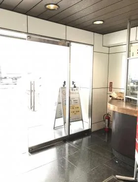 アーベイン青葉台ビルの外観