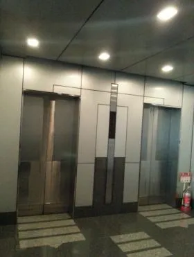 新橋SYビルの外観