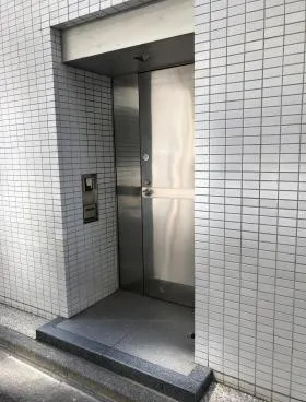 新橋SYビルの外観