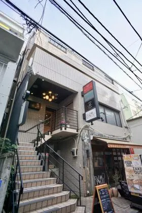 桧ビルの外観