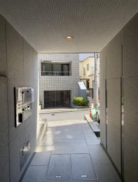 エスパリエ平河町ビルの外観