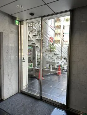 池袋トーセイビルの外観