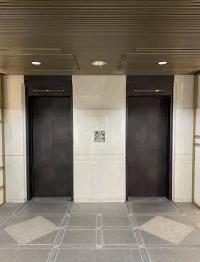 THE PORTAL iidabashi(旧:36山京)ビルの外観