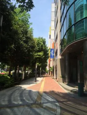 朝日生命池袋ビルの外観