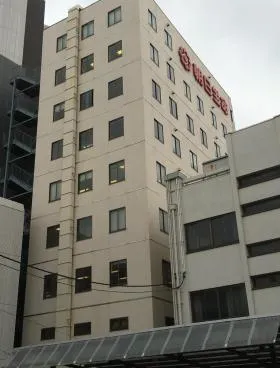 朝日生命三軒茶屋ビルの外観