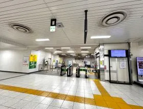総武線快速「馬喰町駅」
