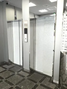 早川トナカイビルの外観