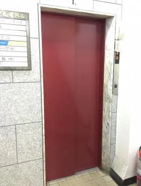 FMビルの外観
