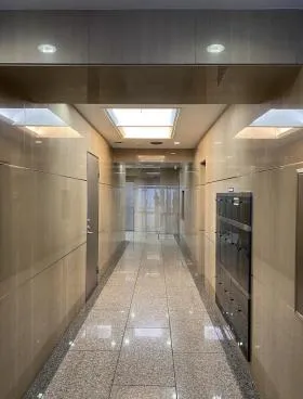 宝町千島ビル(旧:新京橋第1長岡ビル)の外観