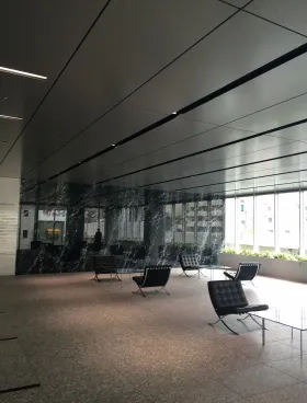 TIXTOWER UENO(ティクスタワー)ビルの外観