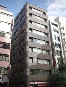 KYYビルの外観