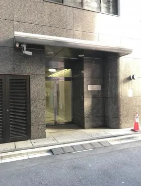 KYYビルの外観