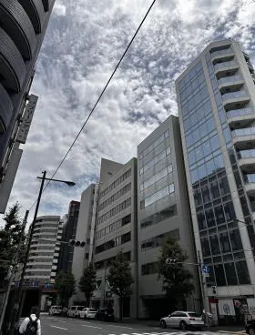 高正ビルの外観
