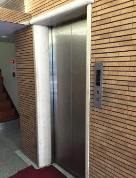 日本色素本社ビルの外観