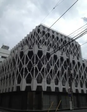 カーニープレイス川越ビルの外観