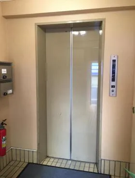 今井ビルの外観