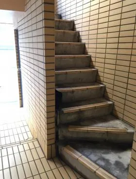 今井ビルの外観