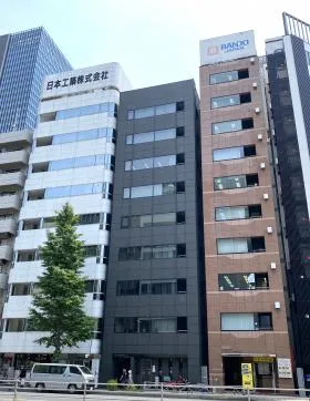 KAMONビルの外観