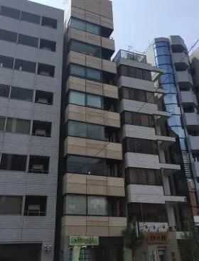 サトクラ曙橋ビルの外観