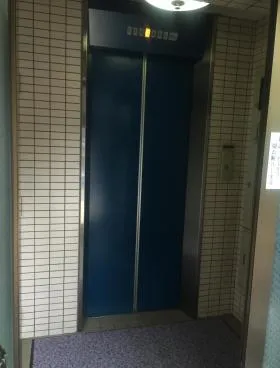 芝KIビルの外観