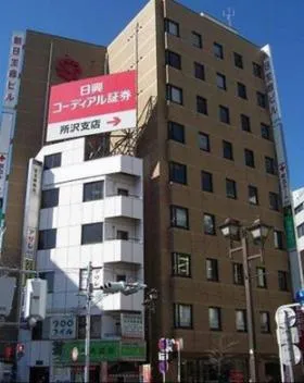 朝日生命所沢ビルの外観