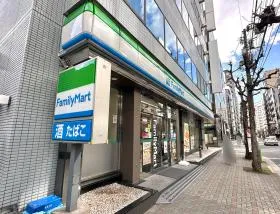 ファミリーマート