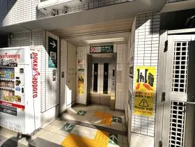 A6出入口を目指す
