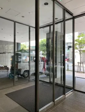 PMO日本橋二丁目ビルの外観