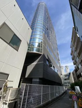 幸伸ビル新宿の外観