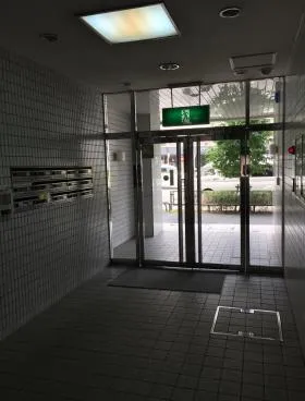 並木ビルの外観