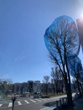 すずらん館ビルの外観