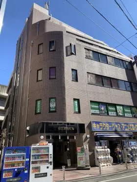 第2高井ビルの外観