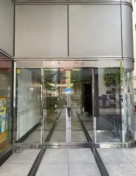 平和不動産日本橋(旧:ヒューリック江戸橋)ビルの外観