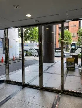 平和不動産日本橋(旧:ヒューリック江戸橋)ビルの外観