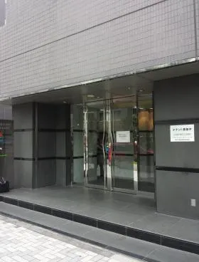 ザ・パークレックス新川(旧新川スクエア)の外観