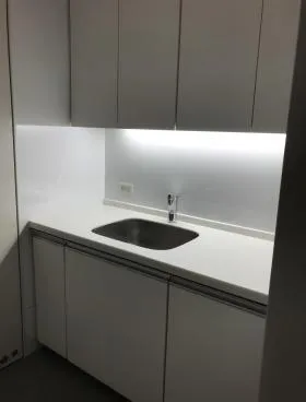 日本橋室町プラザ(旧ヒューリック日本橋室町ビルの外観