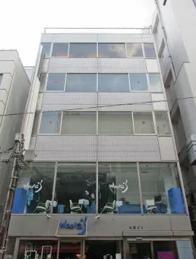 丸藤ビルの外観