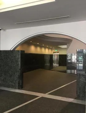 芝1丁目ビルの外観