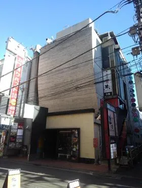 大宮アイスビルの外観