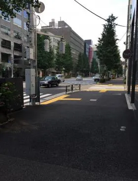 楠本第2ビルの外観