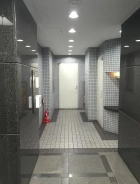 エル人形町ビルの外観