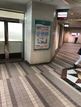 勝どきサンスクェアビルの外観