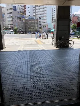 勝どきサンスクェアビルの外観