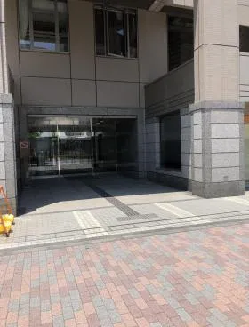 勝どきサンスクェアビルの外観