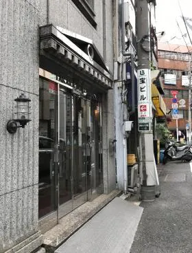 宝ビルの外観