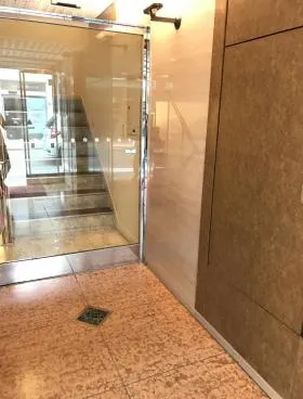 宝ビルの外観