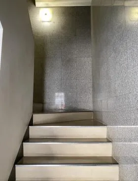 神宮前214(ライジング神宮前)ビルの外観