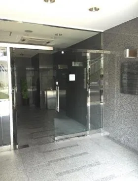日本センヂミアビルの外観