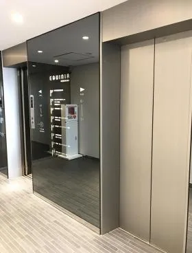 エキニア池袋ビルの外観